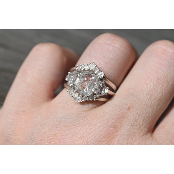 Engagement ring set, raw diamond ring, raw stone ring, alternative engag… - Picture 2 of 5